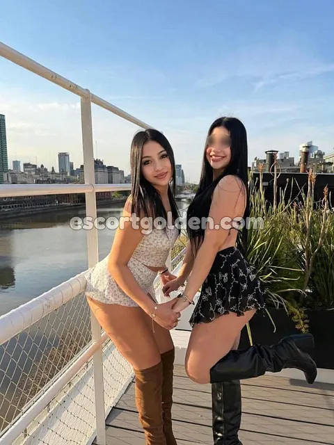 Valentina & Milagros
